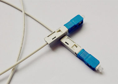 SC コネクターが付いている単信ドロップ・ケーブルの単一モード FTTH の解決は絶食します