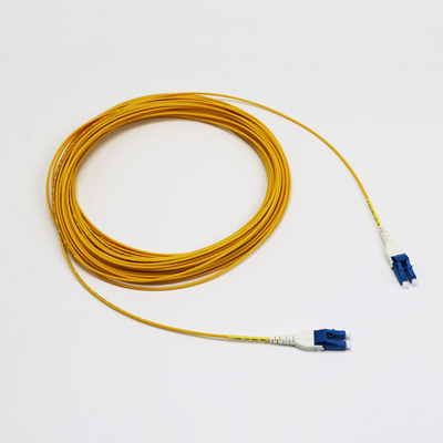 Uniboot LC ファイバージャンパー 1M LC UPC から LC UPC シングルモード G657.A1 Bendインセンシティブ 2mm LSZH 低損失 0.15dB ファイバーパッチコード